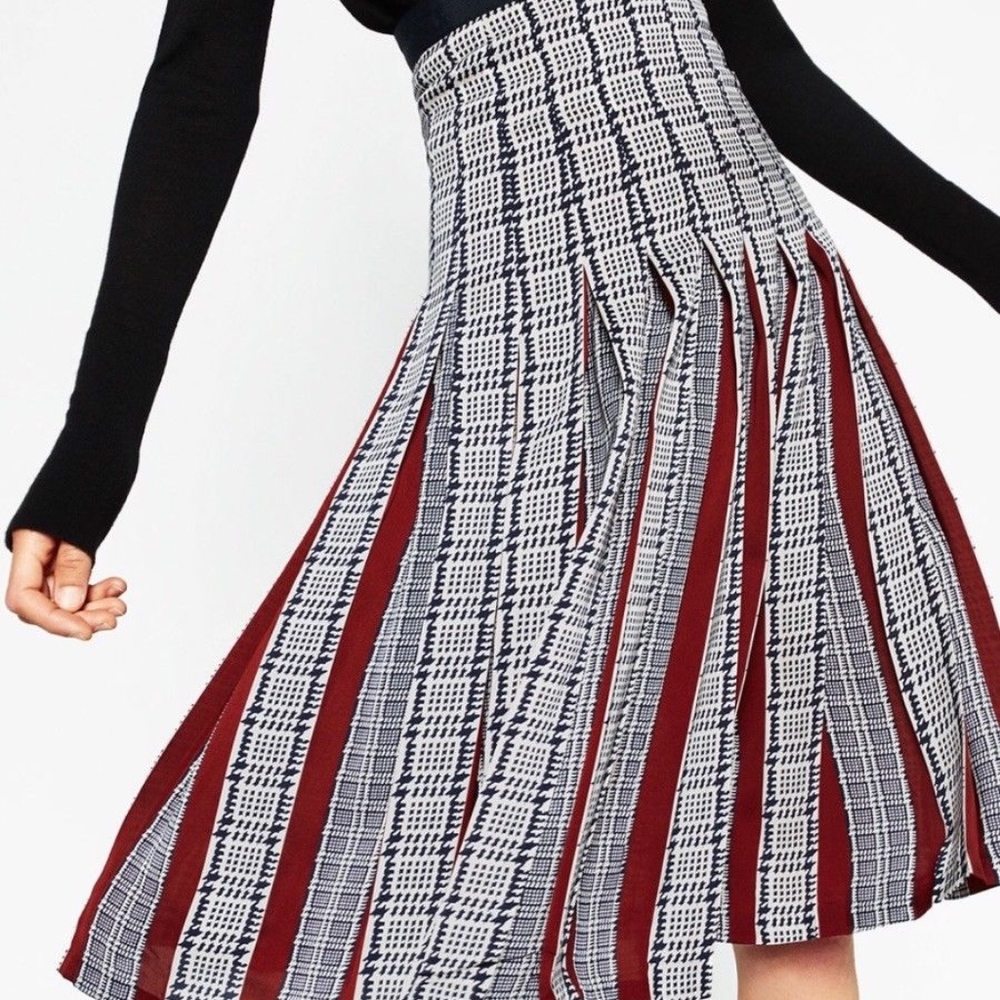 ZARA Printed Accordion-Pleat Mid Length Skirt sz S - Picture 7 of 7